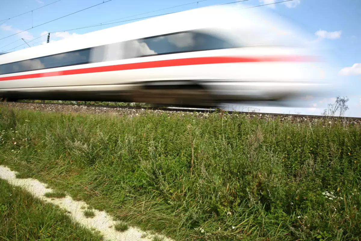 Tren - Alta Velocidad