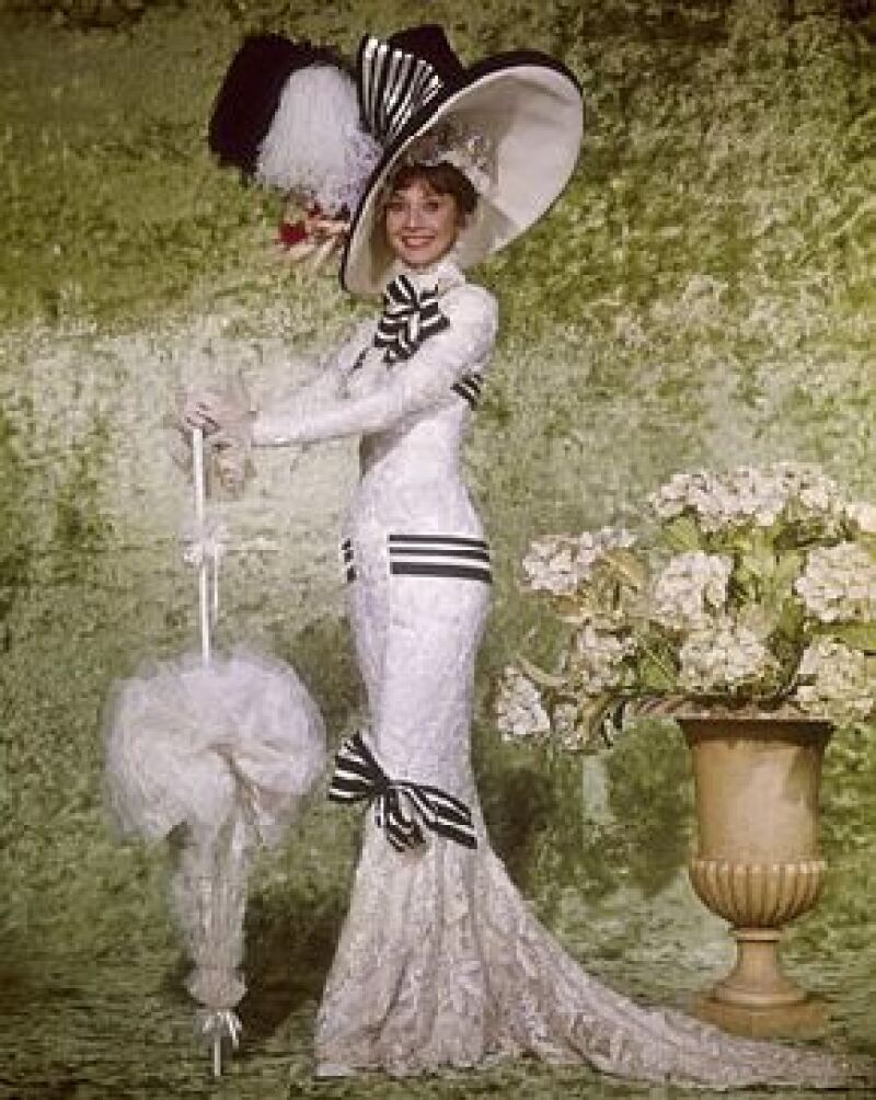 La exposición `timeless audrey´ recorrerá a partir del jueves la elegancia de la actriz trasladada al metro de la estación central de Berlín.