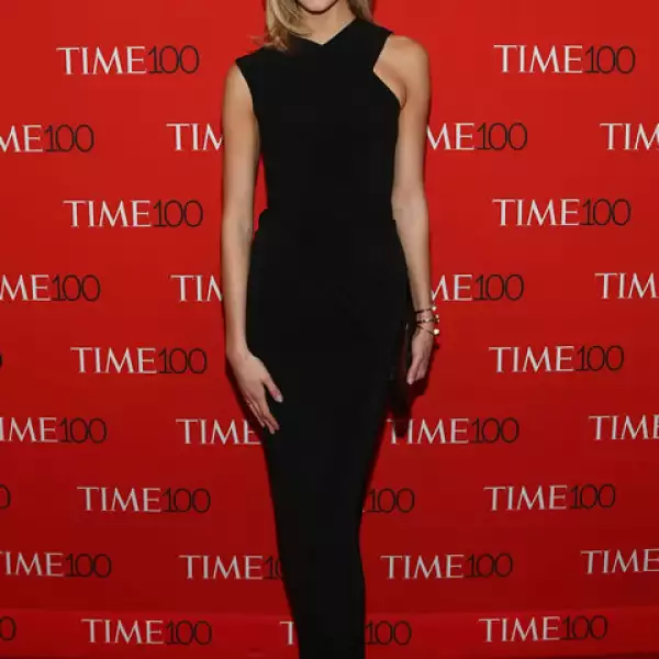 Un look sobrio para el evento de Time.