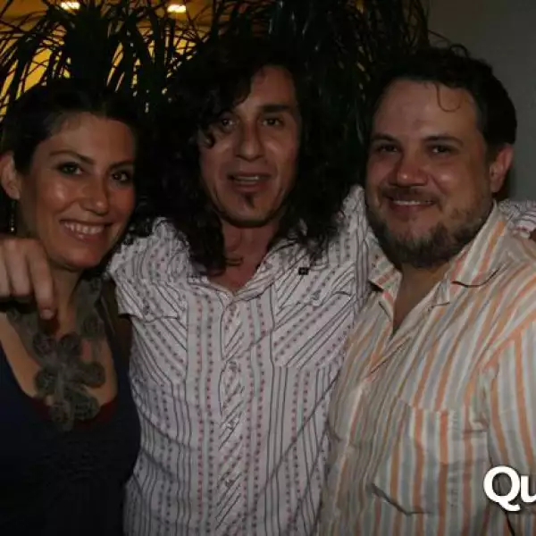 Fiesta de Fernando Lebrija por sus 2 diosas de plata
