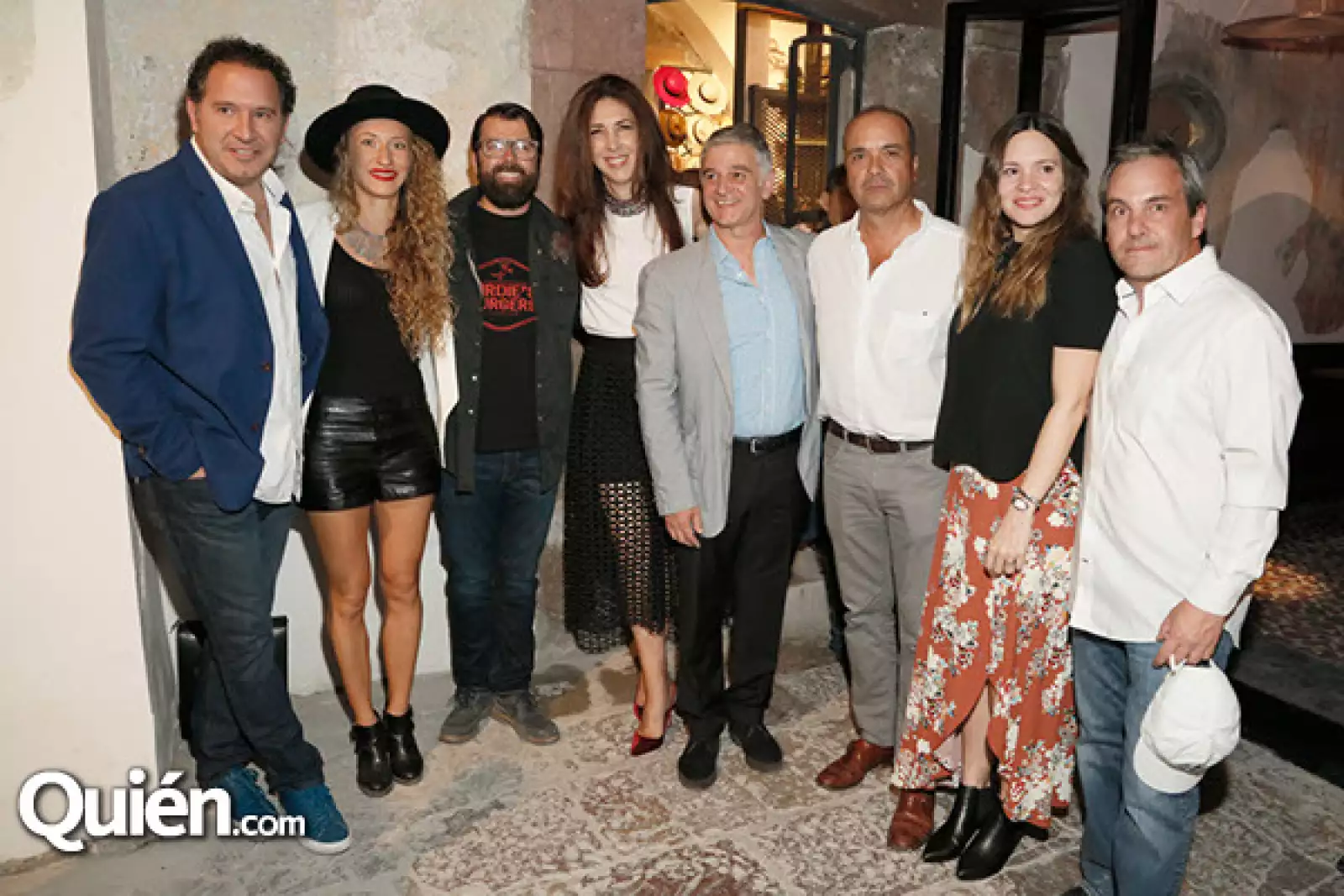 Eduardo Lopez,Angela Lewis,Donnie Masterton,Sally Azar,Alberto Laposse,Tano Marron,Mariana Villarreal,Daniel Estebaranz