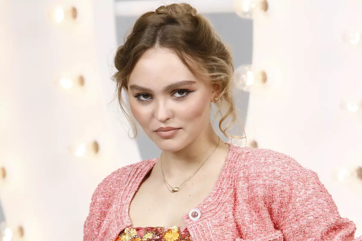 Chanel: Photocall - Paris Fashion Week - Womenswear Spring Summer 2021