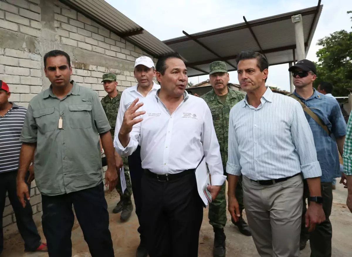 Luis Miranda y Enrique Peña Nieto