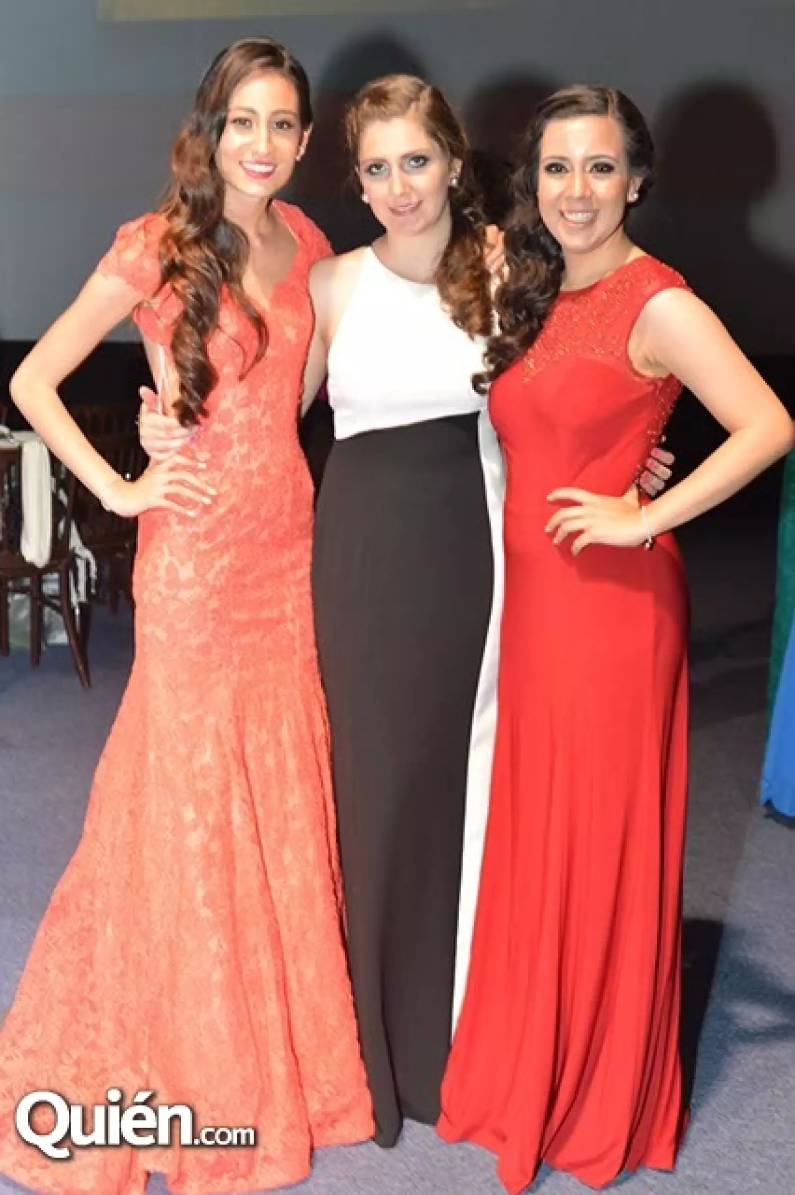 Natalia Bastida,Michelle Withouse y Karina Ortiz.