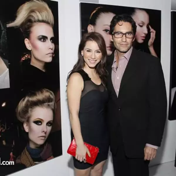 Claudia Lizaldi y Eamonn Sean