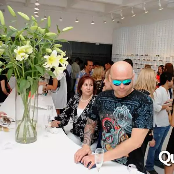 PRESENTACIÓN DE MYKITA