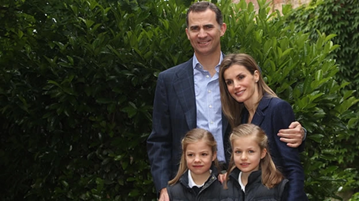 felipe letizia leonor sofia rey espana