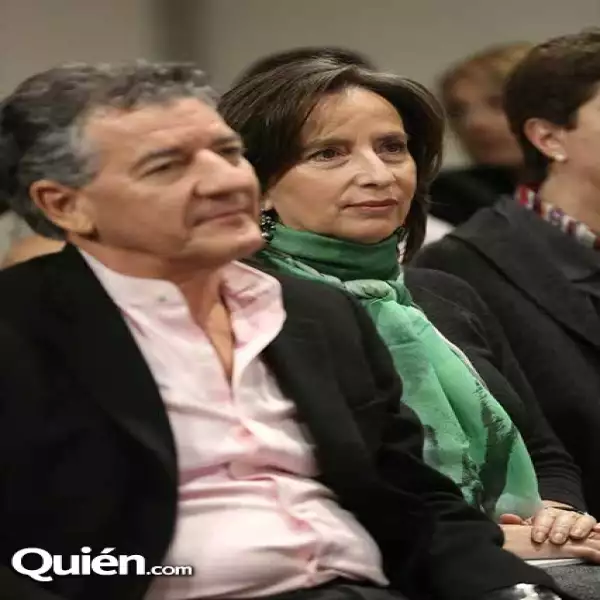 Ignacio Urquiza,Luz Lajous