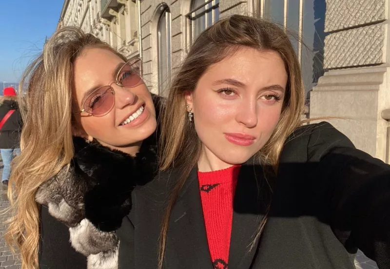 Angélica Rivera y Regina Castro 