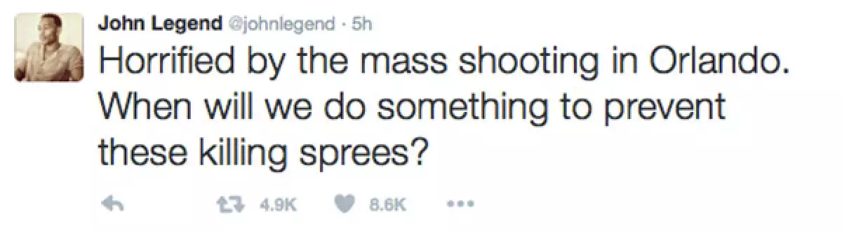 John Legend también tuiteó sobre los peligros de las armas en la sociedad.