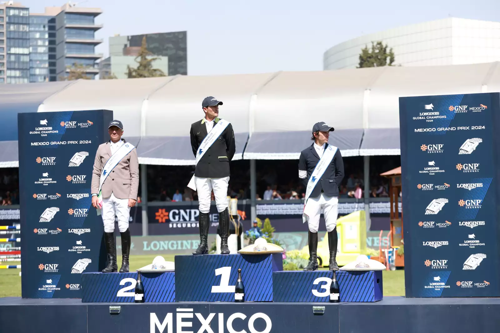 Luis Felipe Cortizo, Nicola Phillippaerts  y Eduardo Álvarez