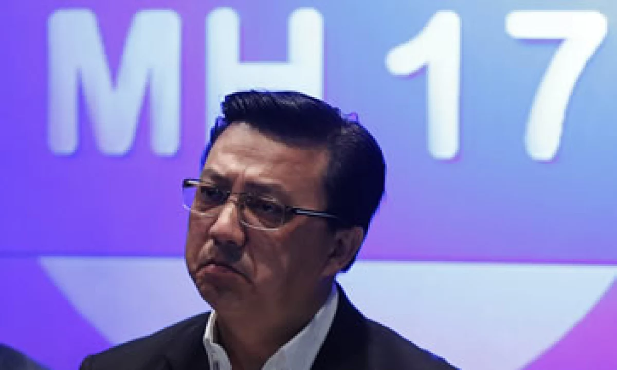El ministro malasio de Transportes, Liow Tiong Lai, dijo que autoridades internacionales juzgaron seguro el recorrido del vuelo. (Foto: Reuters)