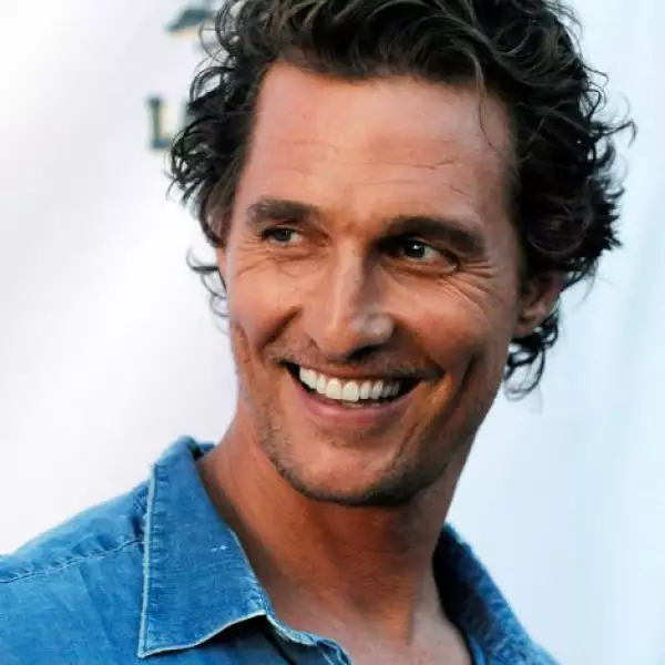 Matthew McConaughey, otro de los grandes galanes de Hollywood, tiene dos hijos con Camila Alves. Se dijo que se casarían antes de que naciera su hija, pero nada de eso sucedió.