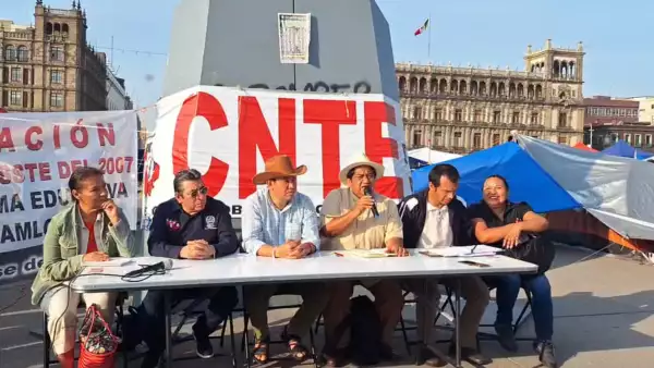 cnte zocalo sheinbaum.png