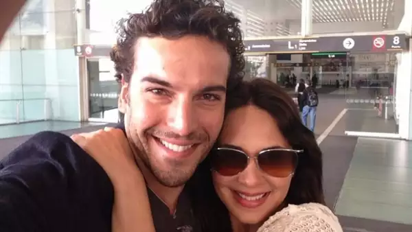 La actriz actualmente participa en la filmación de la cinta “Los árboles mueren de pie” junto a Jaime Camil, misma que tiene como locaciones el estado de Campeche.