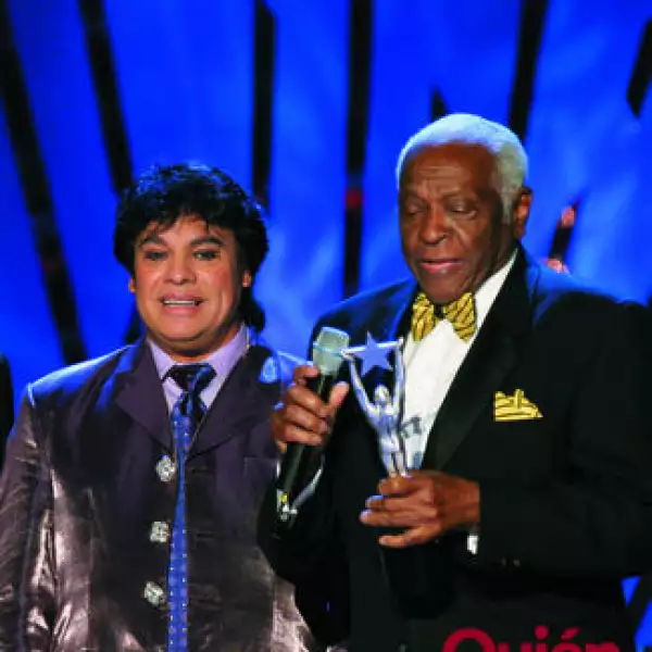 Juan Gabriel, Pedro Knight