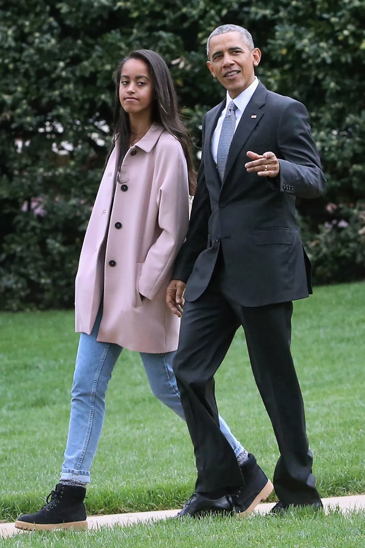 Malia y Barack Obama