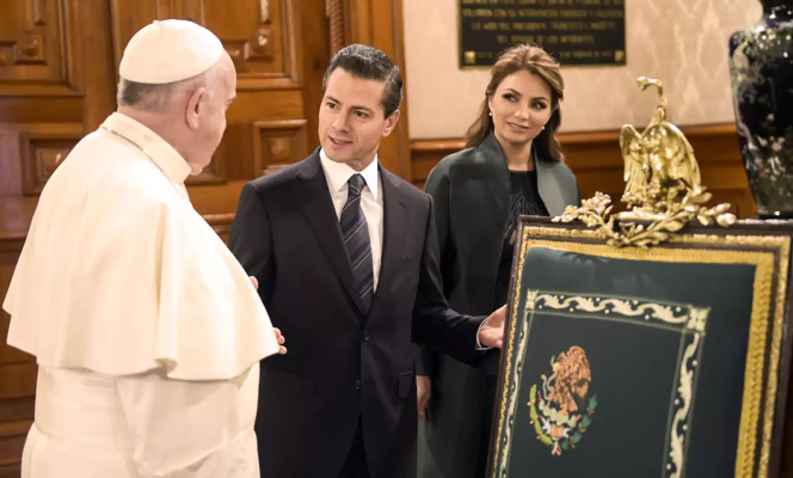 Ambos jefes de Estado intercambiaron palabras antes de pronunciar sus discursos.