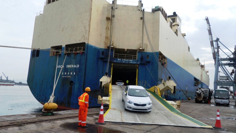 Los modelos Forte se suman a las unidades Sportage que llegaron la semana pasada al puerto de Veracruz procedentes de Eslovaquia.