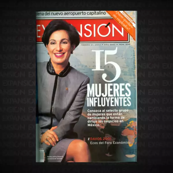 Este año fueron ’15 mujeres influyentes’. En aquel año sólo 20% de los puestos en el grupo de funcionarios y directivos asalariados, eran ocupados por mujeres. En esta portada, Bertha Leticia Navarro, secretaria de Economía.