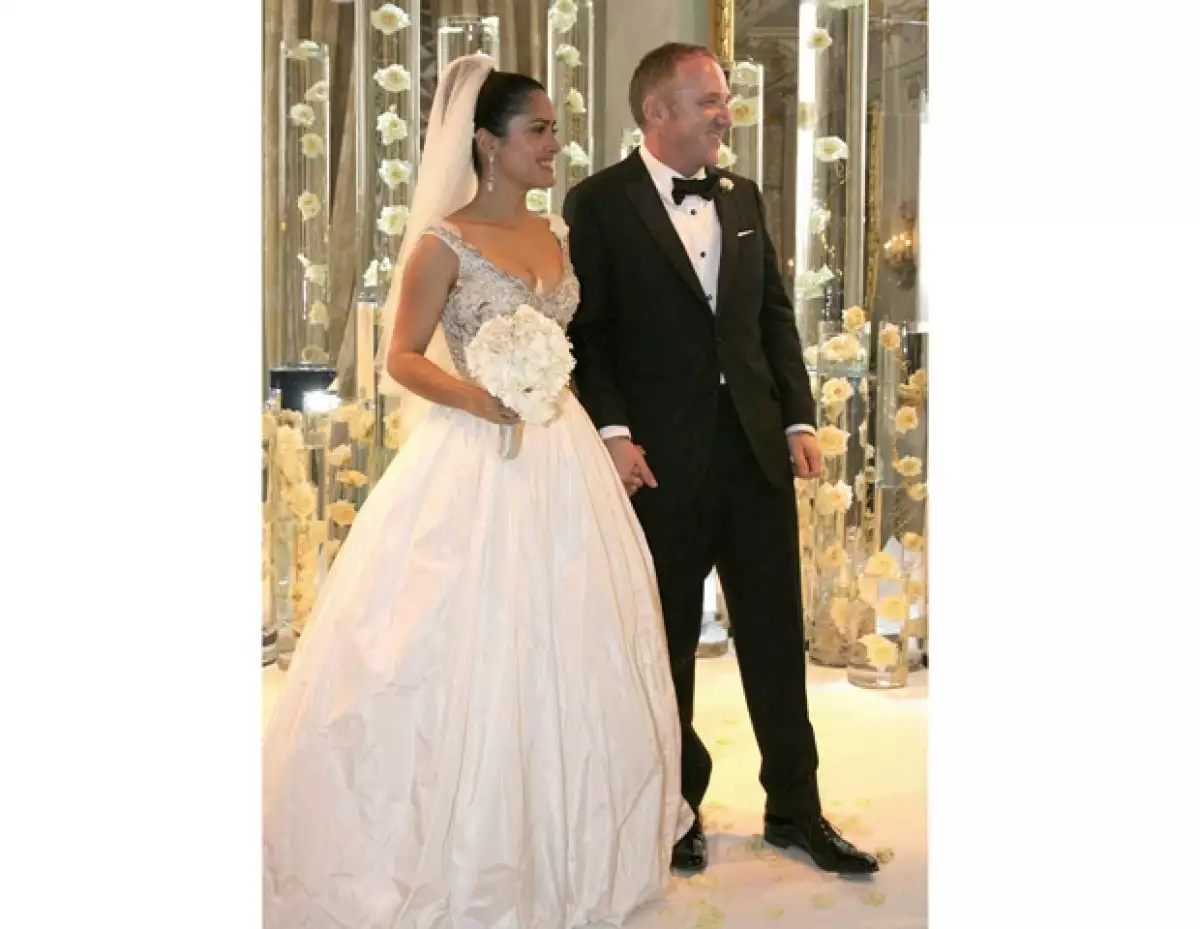 Salma y Francois se casaron cuando su hija Valentina ya había nacido.