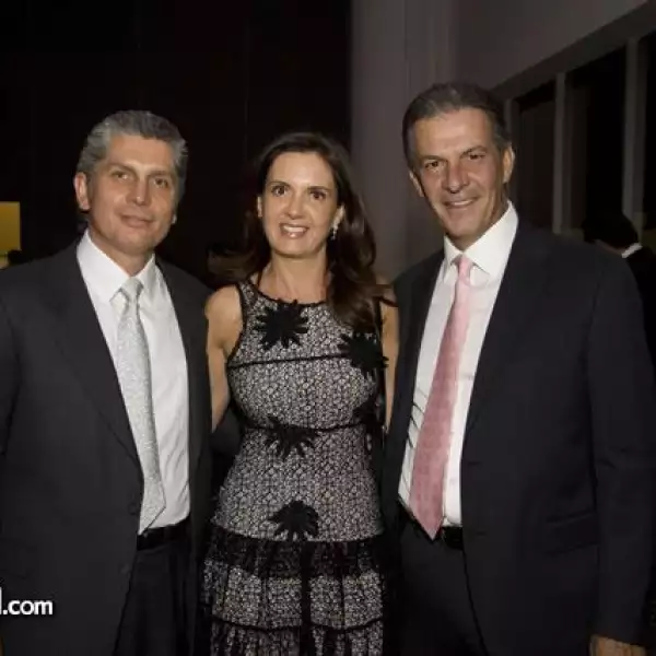 Manuel Menendez,Mónica Menendez,Tino Roiz