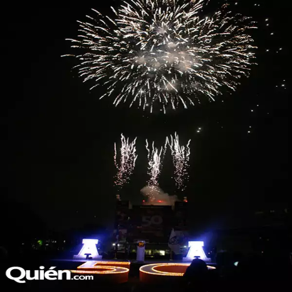 Show de luz y sonido