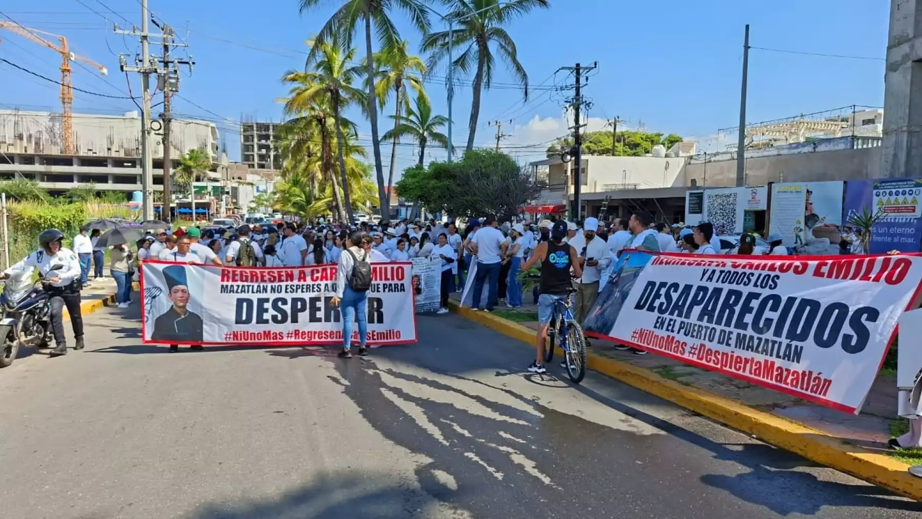 marcha mazatlán carlos emilio
