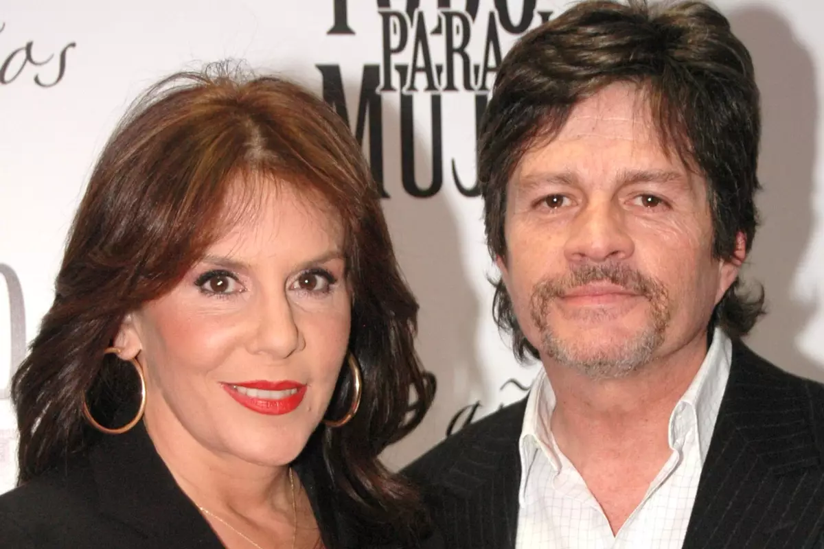 rebecca-jones-alejandro-camacho.jpg