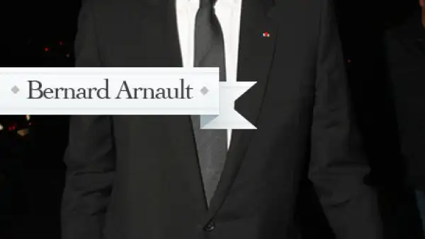 El presidente del conglomerado de lujo LVMH (Moët Hennessy Louis Vuitton) al que pertenece la casa francesa. En 1968 la compañía adquirió Dior Perfums para luego comprar el resto de las acciones de la firma cuando el grupo Boussac se declaró en quiebra (1979).