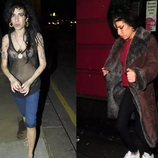 Además de su peinado, con una peluca tipo colmena, Amy Winehouse destaca por su despreocupada forma de vestir, el maquillaje en los ojos y su extraño comportamiento.