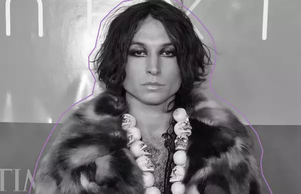 EZRA-MILLER.jpg