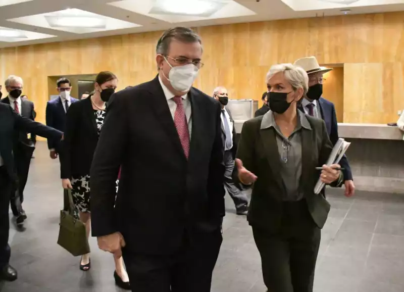La secretaría de Energía de Eu, Jennifer Granholm en visita a México