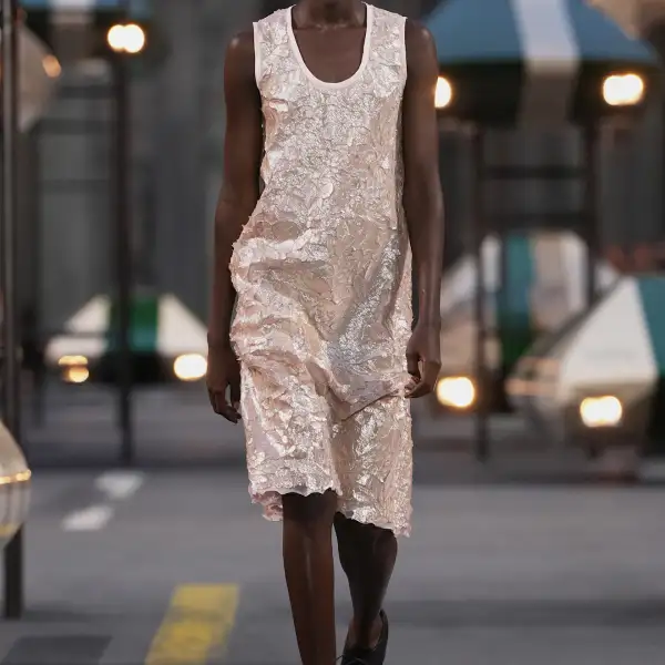 Vuitton S27 007.jpg