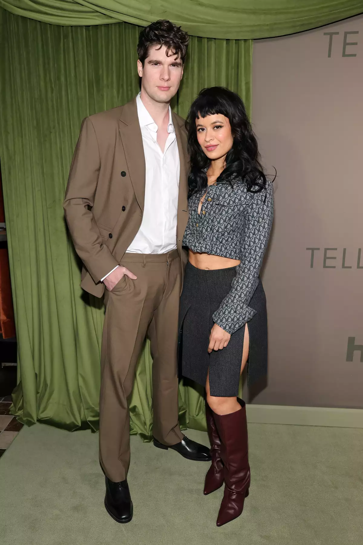 elenco-tell-me-lies-saliendo-vida-real