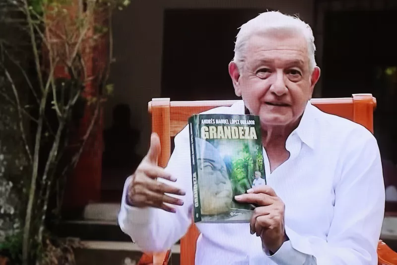 AMLO Libro Grandez