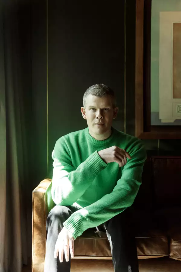 Retrato de Wes Gordon. 