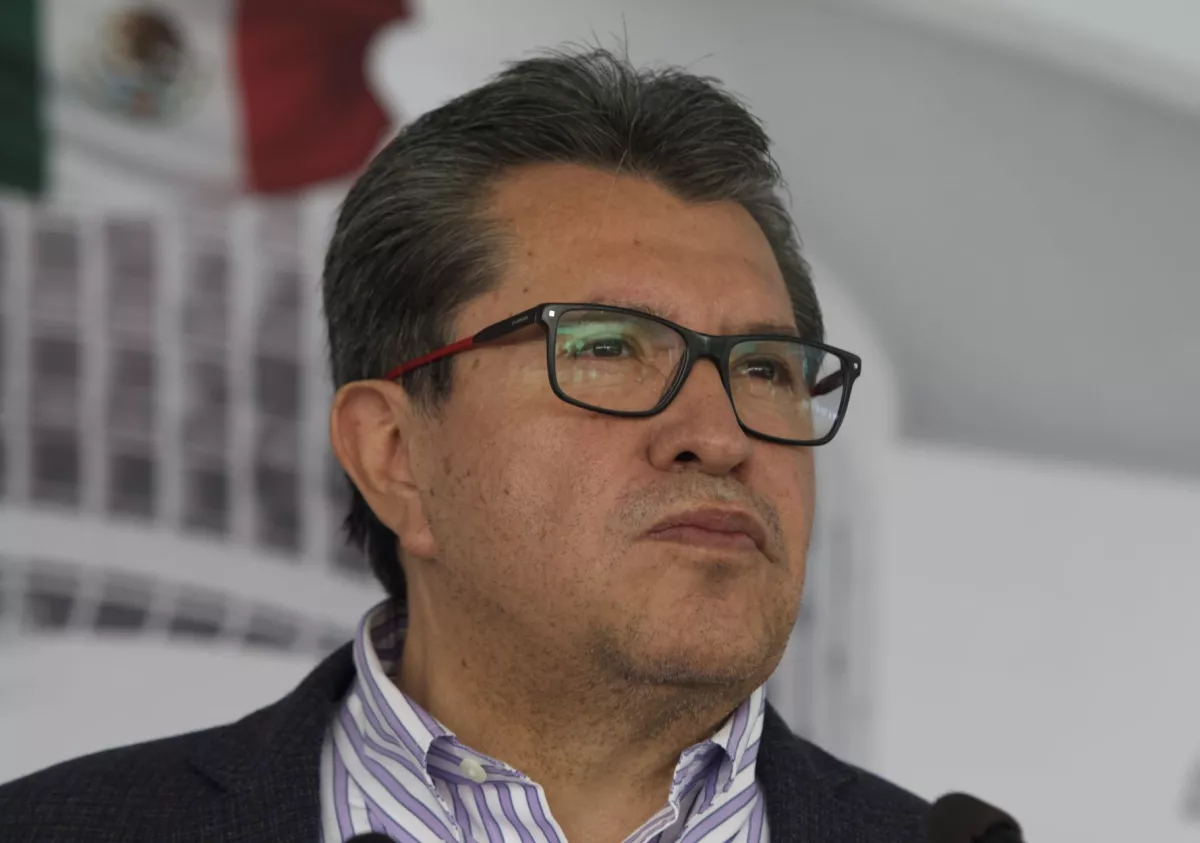 Ricardo Monreal, coordinador del grupo parlamentario de Morena, encabezó conferencia de prensa en la Cámara de Senadores