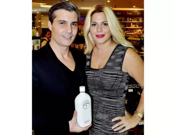 Tiene seis años de casada con Ernesto Ibarray se han convertido en una pareja icónica del jet set mexicano.