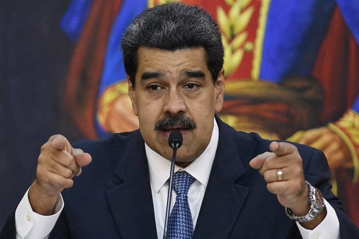 Nicolas Maduro Hosts The Simon Bolivar Journalism National Award Ceremony