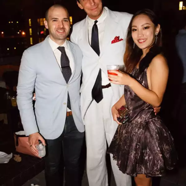 John Henry,Jon Harari,Zoe Li