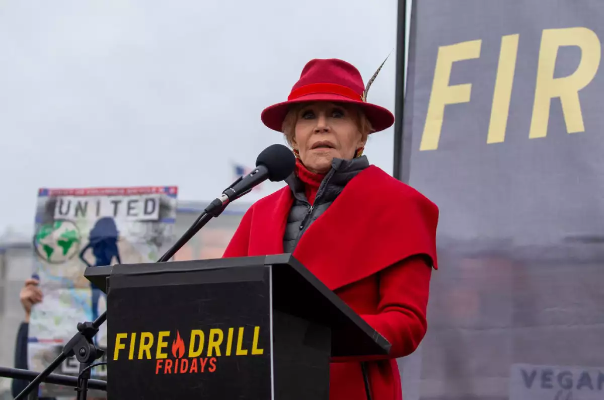 Jane Fonda Holds Her Last "Fire Drill Fridays" Rally At Capitol Hill