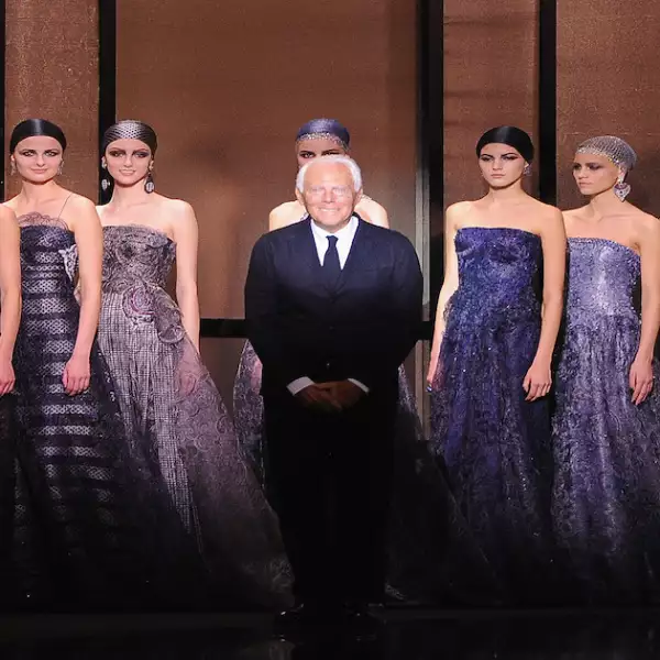 Giorgio Armani Prive : Runway - Paris Fashion Week - Haute Couture S/S 2014