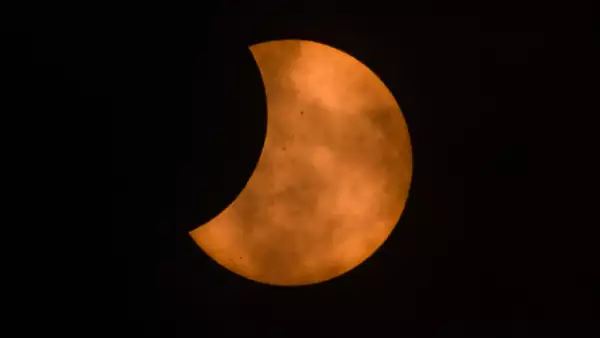 Esta es la fecha del primer eclipse solar de 2022. (Eclipse parcial de Sol en México en 2017)