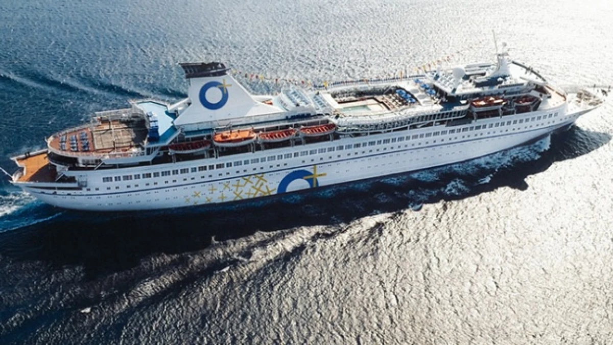 Crucero Ocean Star que sufrió un accidente en su segundo viaje
