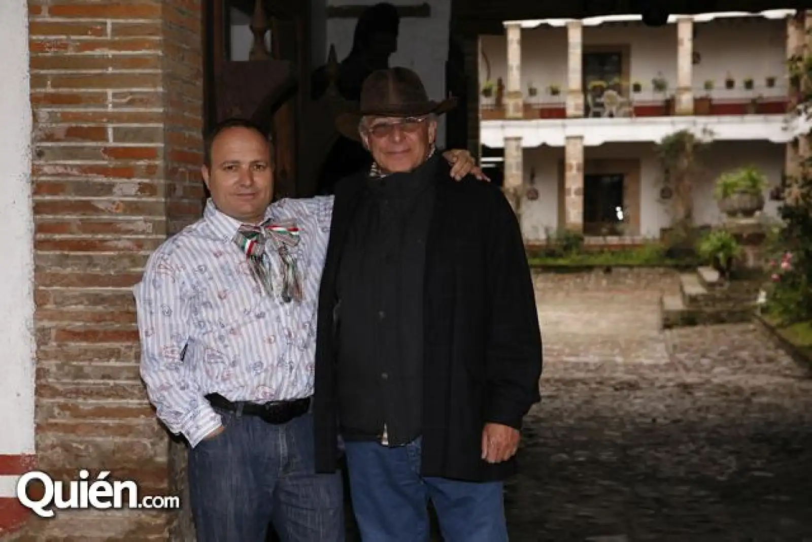 Luis Blanco,Armando Bejarano