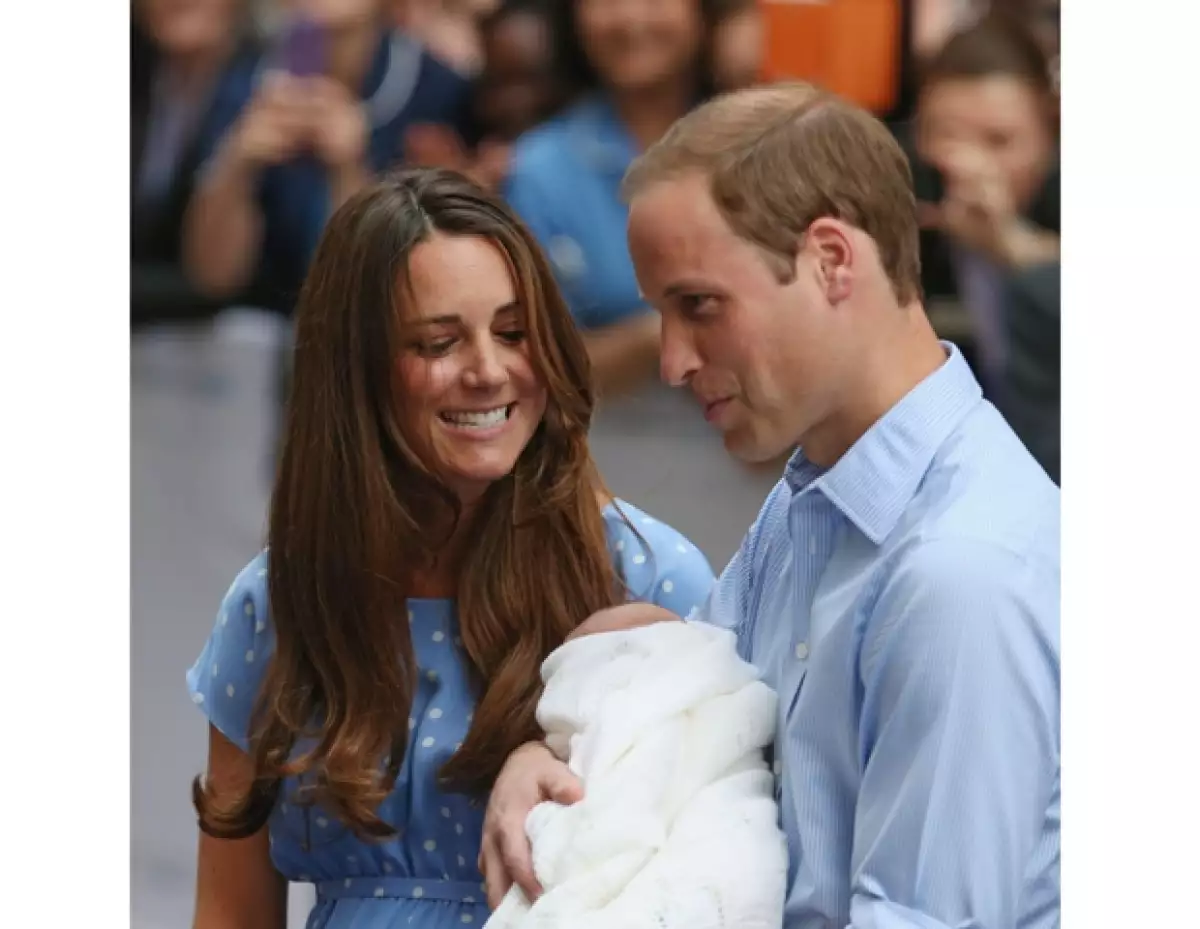 La familia viajará a la residencia real de Sandringham acompañados de 50 agentes de seguridad que se encangarán de proteger al nuevo integrante real.
