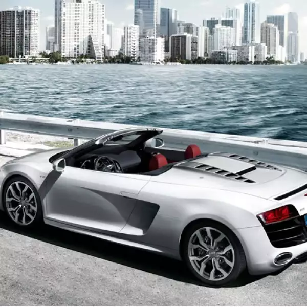 Audi R8 Spyder