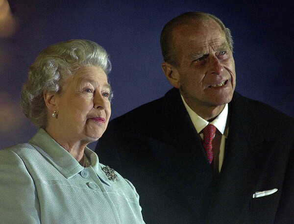 Hm Queen Elizabeth Ii