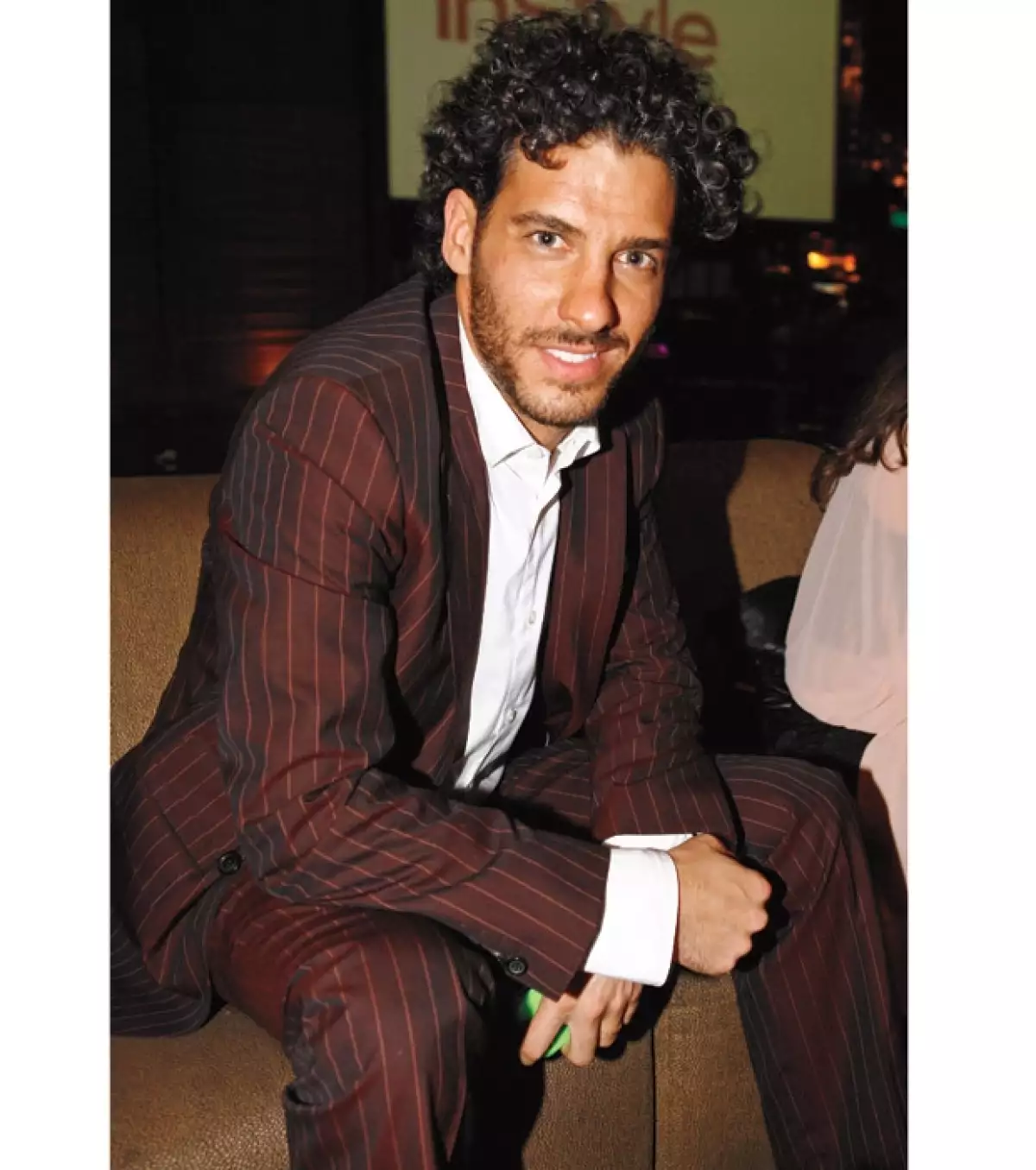 El saco con pin stripe es algo muy arriesgado que pocos se atreven a usar.